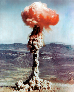Amerikaanse atoomtest (bron: Wikipedia)